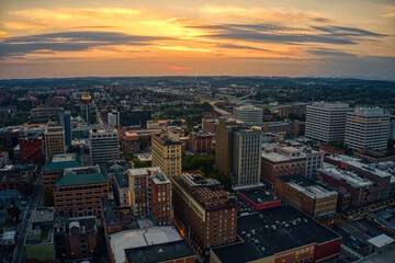 Canvas Print - Aerial View of Knoxville, Tennessee during Dusk