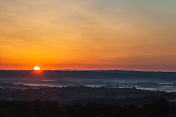 Poster - Ayen (Corrèze, France) - Lever de soleil sur l'Yssandonnais
