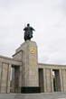 Sowjetisches Ehrenmal im Berliner Stadtteil Tiergarten. Das Ehrenmal wurde im Jahr 1945 errichtet, um die im zweiten Weltkrieg gefallenen Soldaten der Roten Armee zu ehren.