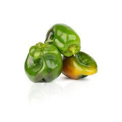 Wall Mural - sweet green peppers isolated on white background.