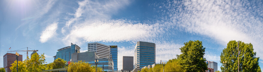 Canvas Print - Portland - Oregon. City panorama on a sunny day from Waterfront