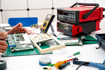 Sticker - Repair of a medical measuring device in a laboratory