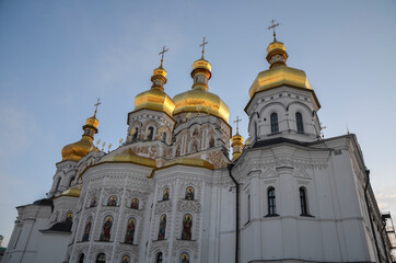 Wall Mural - Golden domes of Dormition Cathedral of the Kyiv Pechersk Lavra (Kiev Monastery of the Caves) in Ukraine