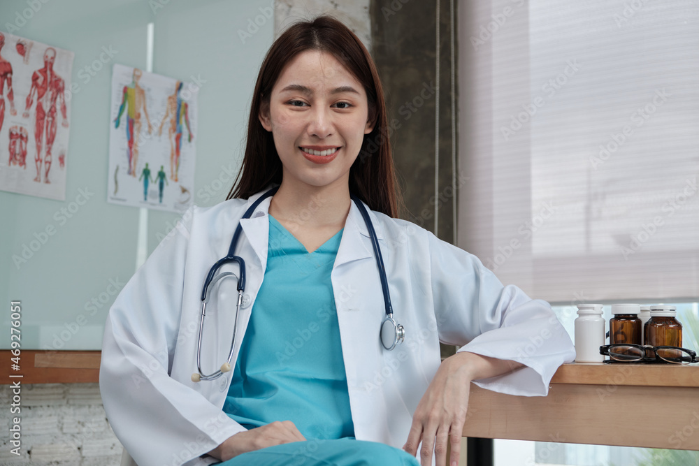 Dr. Sarah Kim