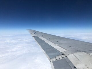 wing of airplane