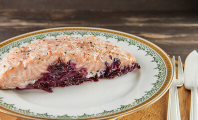 Sticker - Slice of salmon with stewed red cabbage and apples