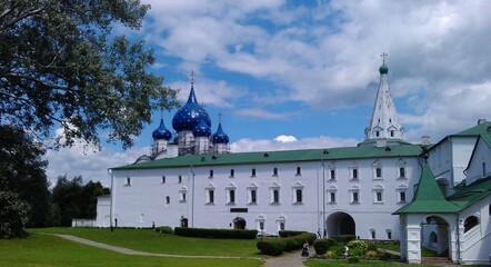 Wall Mural - Ancient historical building of orthodox church cathedral in Russia, Ukraine, Belorus, Slavic people faith and beleifs in Christianity Suzdal