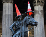 Fototapeta Londyn - Duke of Wellington Statue in Glasgow, Scotland