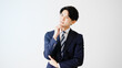 © aijiro - 考え込むビジネスマン