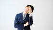 © aijiro - 悩むビジネスマン