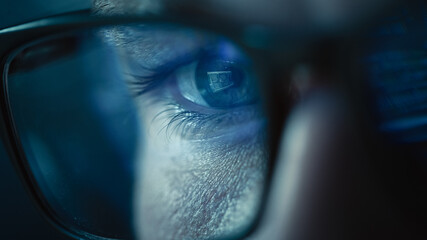 Aufkleber - Close-up Portrait of Software Engineer Working on Computer, Line of Code Reflecting in Glasses. Developer Working on Innovative e-Commerce Application using Big Data AI. Stylish Macro Shot of Eye