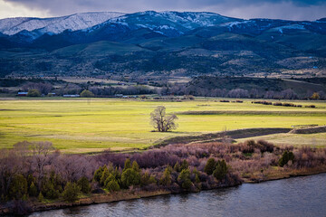 Poster - 2021-09-16 MOUNTAIN RANGE WITH A VALLEY AND RIVER NEAR PRAY MONTANA 