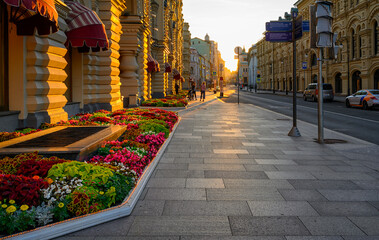 Fototapete - GUM store and Ilinka Street in Moscow, Russia. Architecture and landmarks of Moscow. Cityscape of Moscow