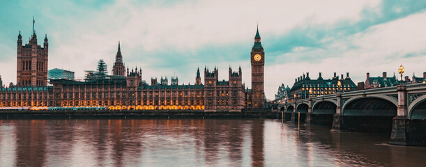 Wall Mural - big Ben and Houses of Parliament  London  UK