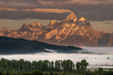 Canvas Print - USA, Wyoming, Grand Teton National Park. Sunrise on Teton Range mountains.