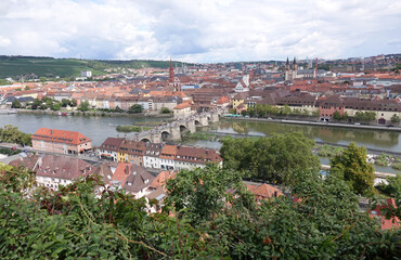 Poster - Main und Altstadt in Wuerzburg