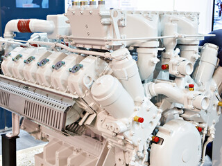 Gas engine for power generation