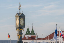 Germany, Mecklenburg-Western Pomerania, Heringsdorf, Historical Street Clock
