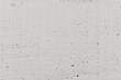 薄い灰色のコンクリートの壁についた雨の跡、背景素材