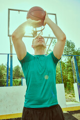 Wall Mural - guy throwing a basketball