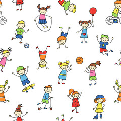 Seamless pattern with doodle children. Hand drawn funny little kids play, run and jump. Color cute children drawing. Vector illustration in doodle style on white background.