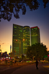 Fototapete - Beautiful Cityscape with Sun Reflections on Buildings of Tel Aviv, Israel under amazing Skies.