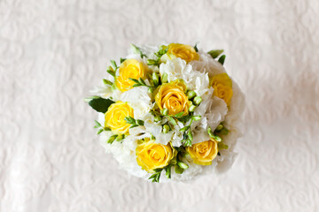 Wall Mural - Tender Bride's bouquet in yellow and white colors