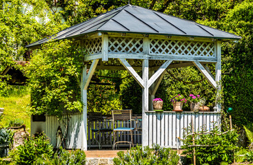 Canvas Print - old pavilion at a park