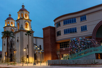 Canvas Print - Historic Saint Augustine Cathedral at dusk in downtown Tucson, Arizona, USA