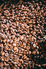 Poster - Heap of roasted coffee beans