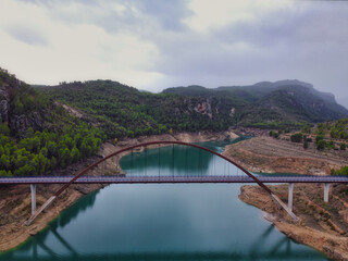 Poster - Beautiful autumn view with the Vicaria bridge in Yeste, Spain