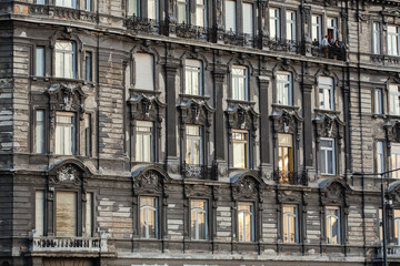 Canvas Print - Facade of an apartment building with glass windows in Neo-Baroque architecture style in Budapest