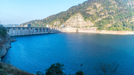 bhakra dam is a concrete gravity dam on the sutlej river in bilaspur, himachal pradesh in northern i