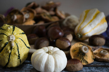 Canvas Print - Closeup shot of thanksgiving decorations on a table