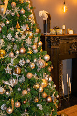 Canvas Print - Vertical shot of a decorated Christmas tree and interior