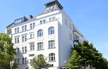 Wall Mural - Historische Fassade im Stadtteil Moabit, Tiergarten, Berlin