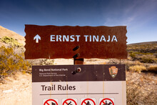 Ernst Tinaja Trail Sign
