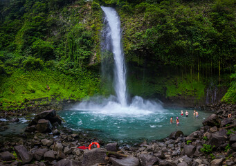 Wall Mural - La Fortuna waterfall costa rica