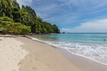 Poster - Manuel Antonio, Costa Rica - beautiful tropical beach