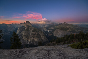 Wall Mural - Halfdome from Glacier point, Yosemite national park, California