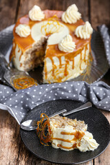 gâteau pomme caramel et crème au beurre