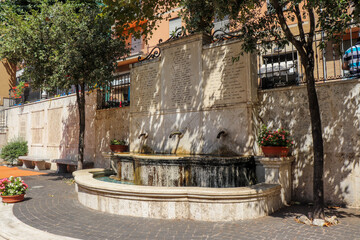 Wall Mural - Subiaco, Roma, Italia - Italian Town