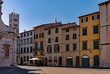 Die Piazza San Giovanni in Lucca in der Toskana in Italien