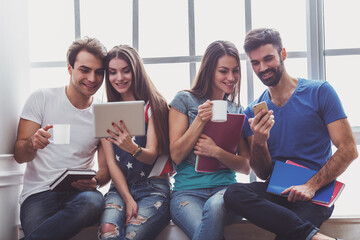 Canvas Print -  Group of young people