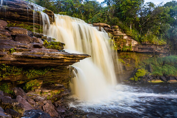 Wall Mural - Scenic waterfalls from Carrao river in Canaima national Park Venezuela