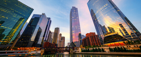 Wall Mural - Famous view of Chicago in the morning