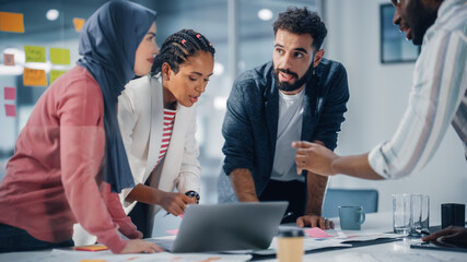 Poster - Multi-Ethnic Office Conference Room Businesspeople Meeting at Big Table. Diverse Team of Creative Entrepreneurs Talk, Find Solution. Specialists work in Digital e-Commerce Startup.