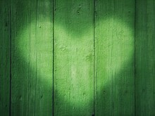 Green Wood Texture Heart 