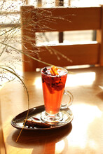 Raspberry Tea With Cinnamon And Orange. Warming Tea 
Tea With Raspberries, Cinnamon And Orange. Warming Tea