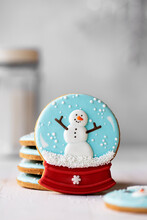 Snowglobe Christmas Cookies